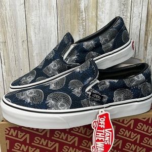 Vans Classic Slip on Sneaker Wireframe skulls